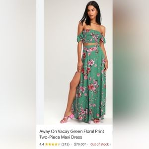 Lulus Away on Vacay Green Floral Print 2 piece maxi dress Size Small